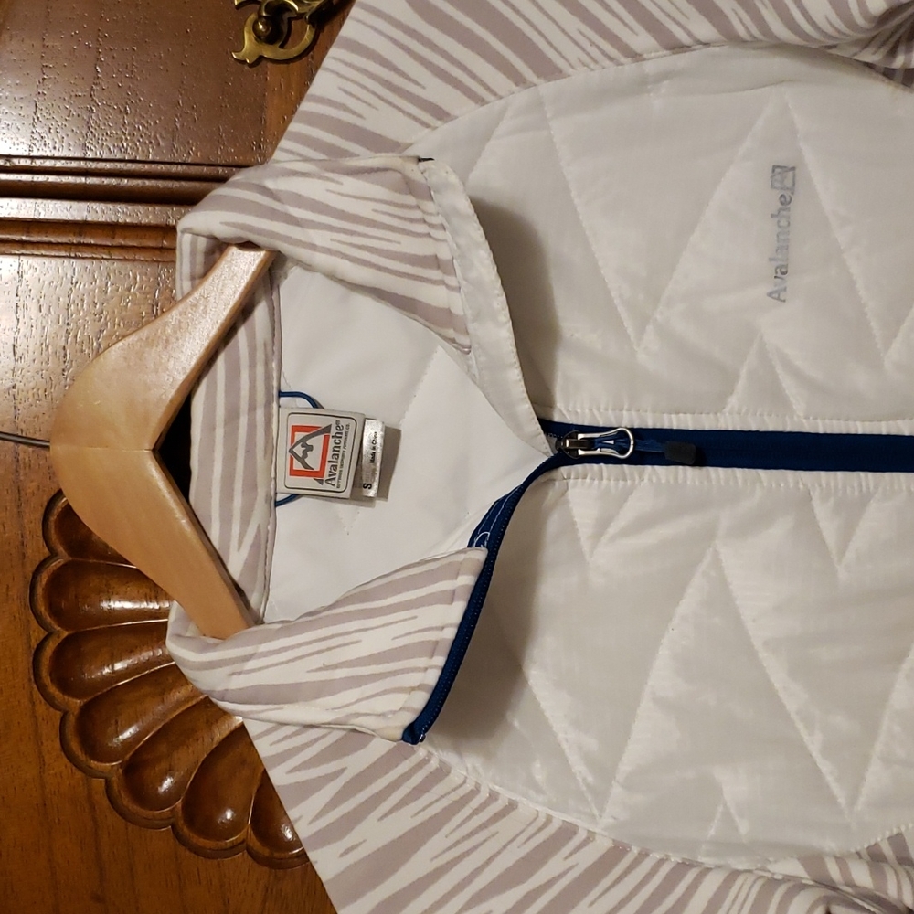 Jacket - Picture 2 of 3